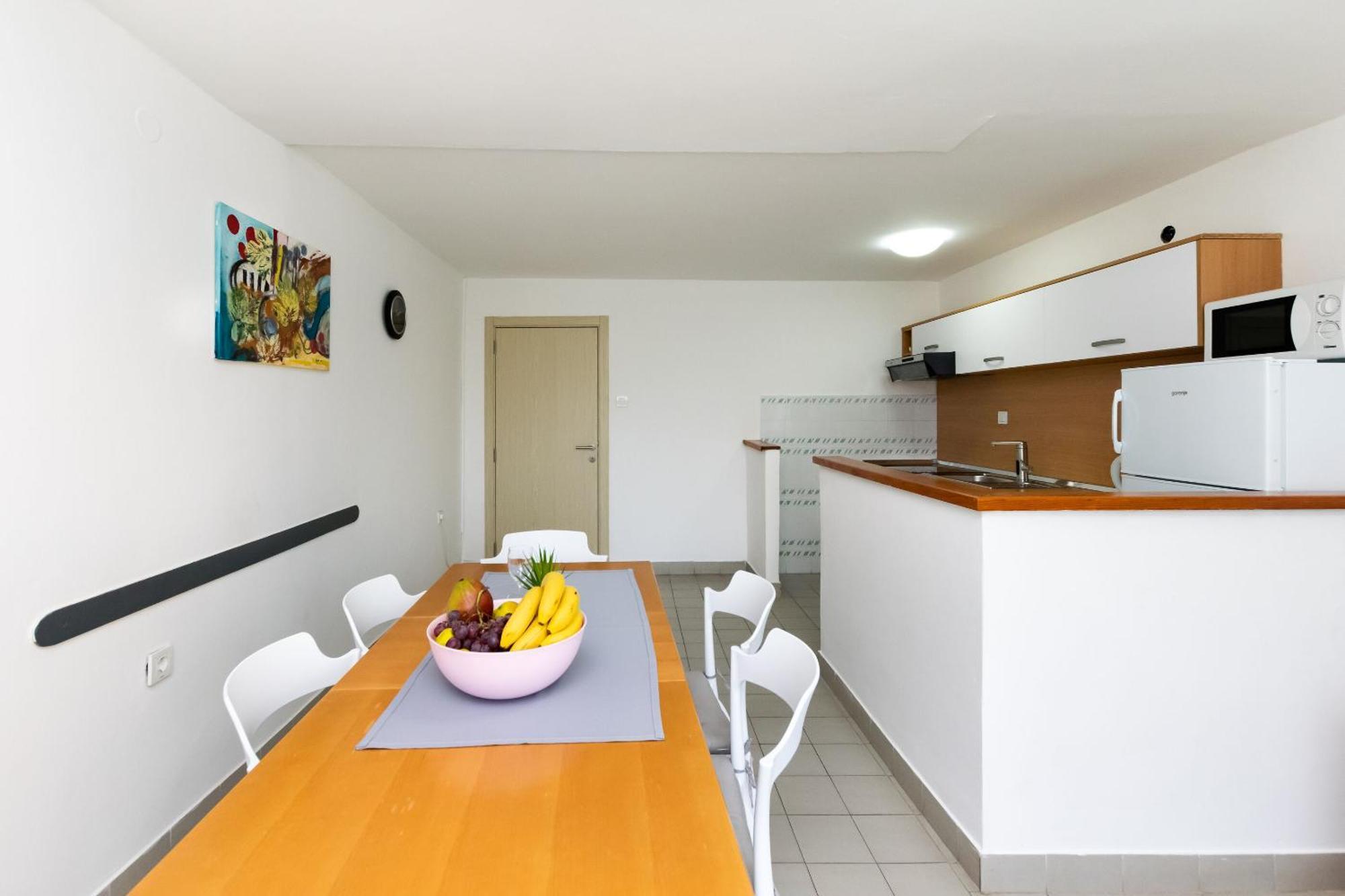 Apartments Anica F Lopar Buitenkant foto